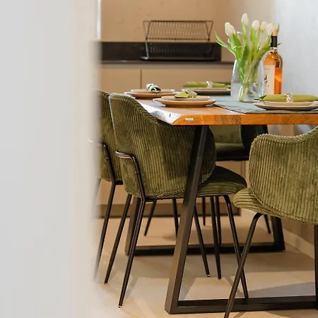 Cosyverse Coresi Escape Apartment *
