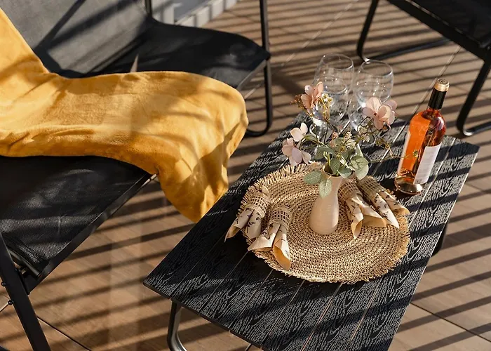 Cosyverse Coresi Escape Lejlighed